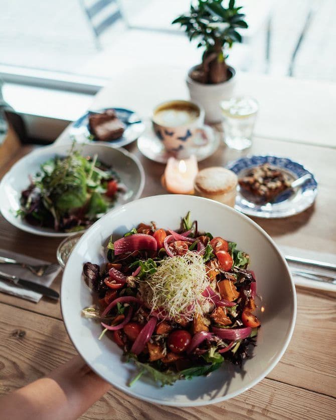 Mormors salat servering